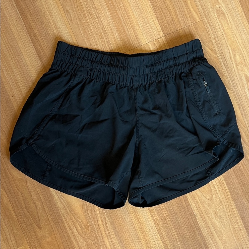 lululemon athletica Black Athletic Shorts 4” Hotty Hot High Waist